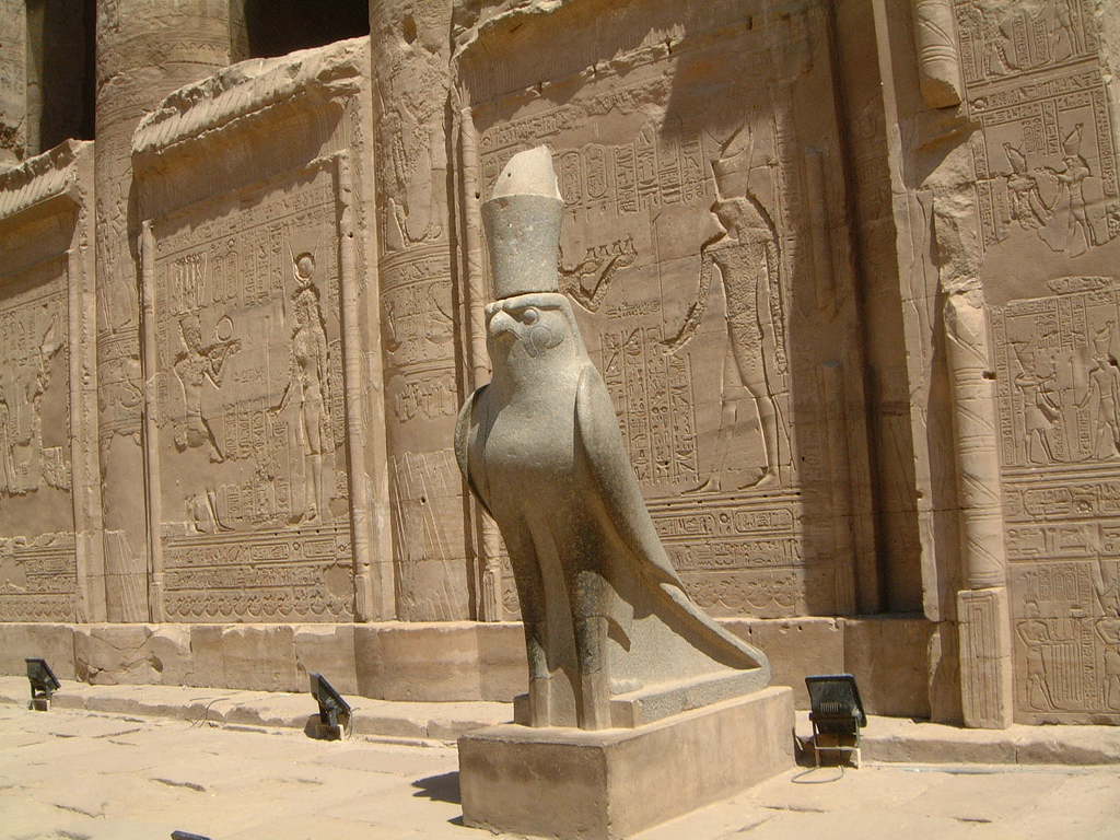 Temple_Of_Horus_Wallpaper__yvt2